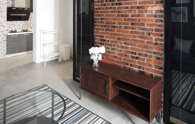 公司背景墻大全_公司感恩墻圖片大全_照片墻背景商務(wù)ppt模板免費(fèi)下載