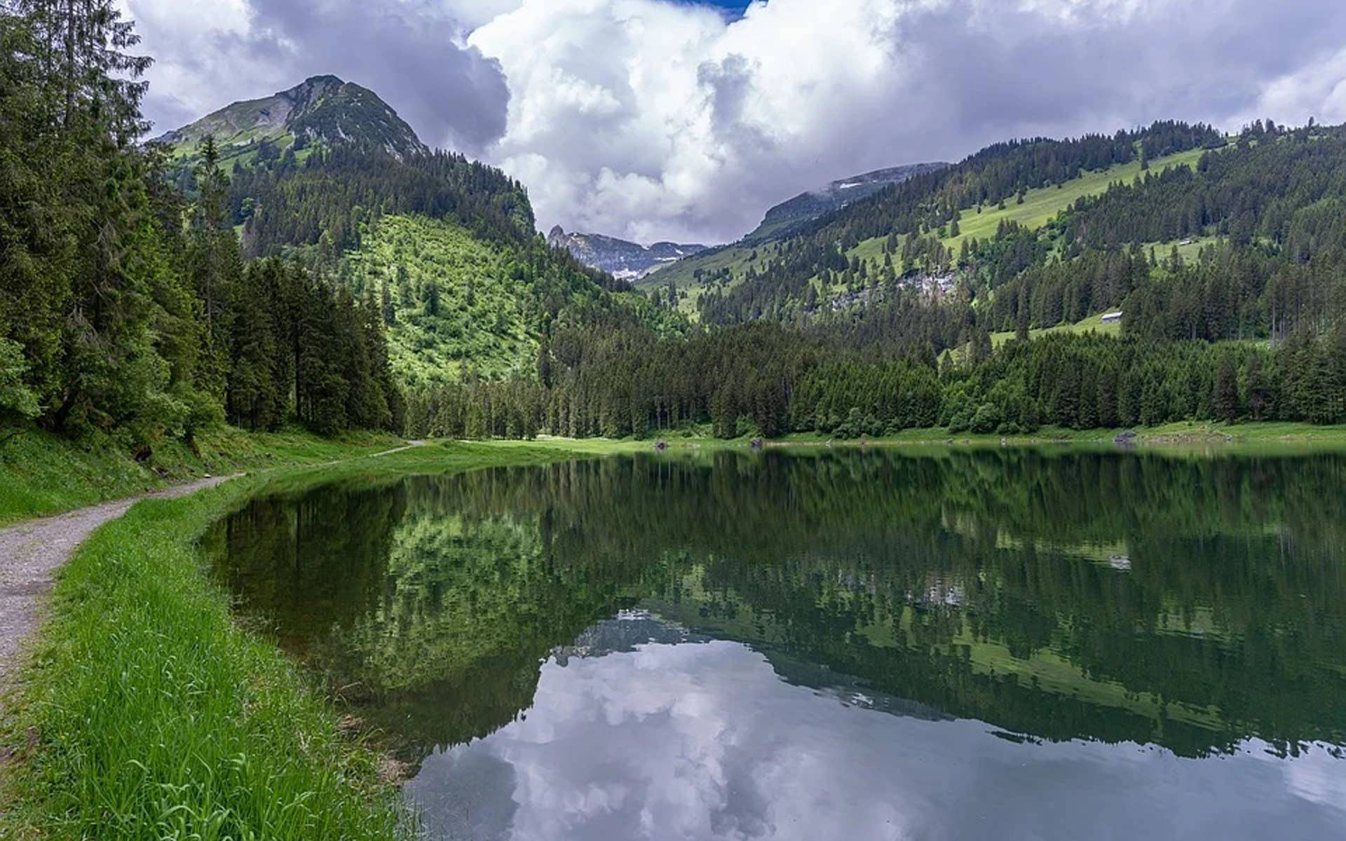 企業(yè)的文化墻怎么做(解析各個企業(yè)文化墻設(shè)計有哪些步驟)