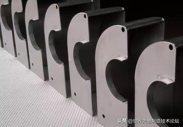 沖孔字訂做_七彩沖孔字和全彩沖孔字有什么區(qū)別_沖孔字