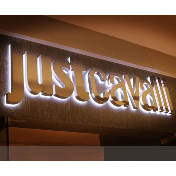 背發(fā)光字招牌