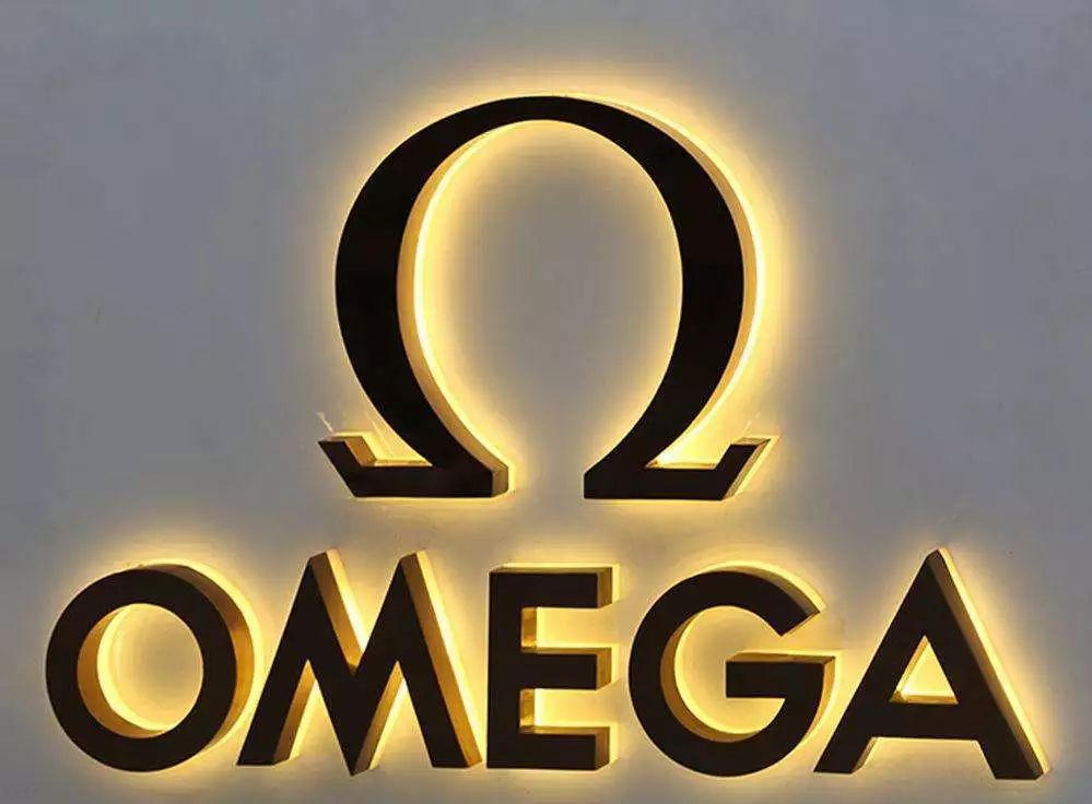 外露發(fā)光字體和亞克力子體那種比較好_亞克力燈箱板價格_亞克力板字體圖片