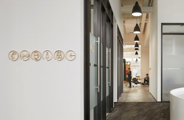 學(xué)校文化展示墻_員工風(fēng)采展示墻內(nèi)容_辦公室文化墻需展示什么內(nèi)容