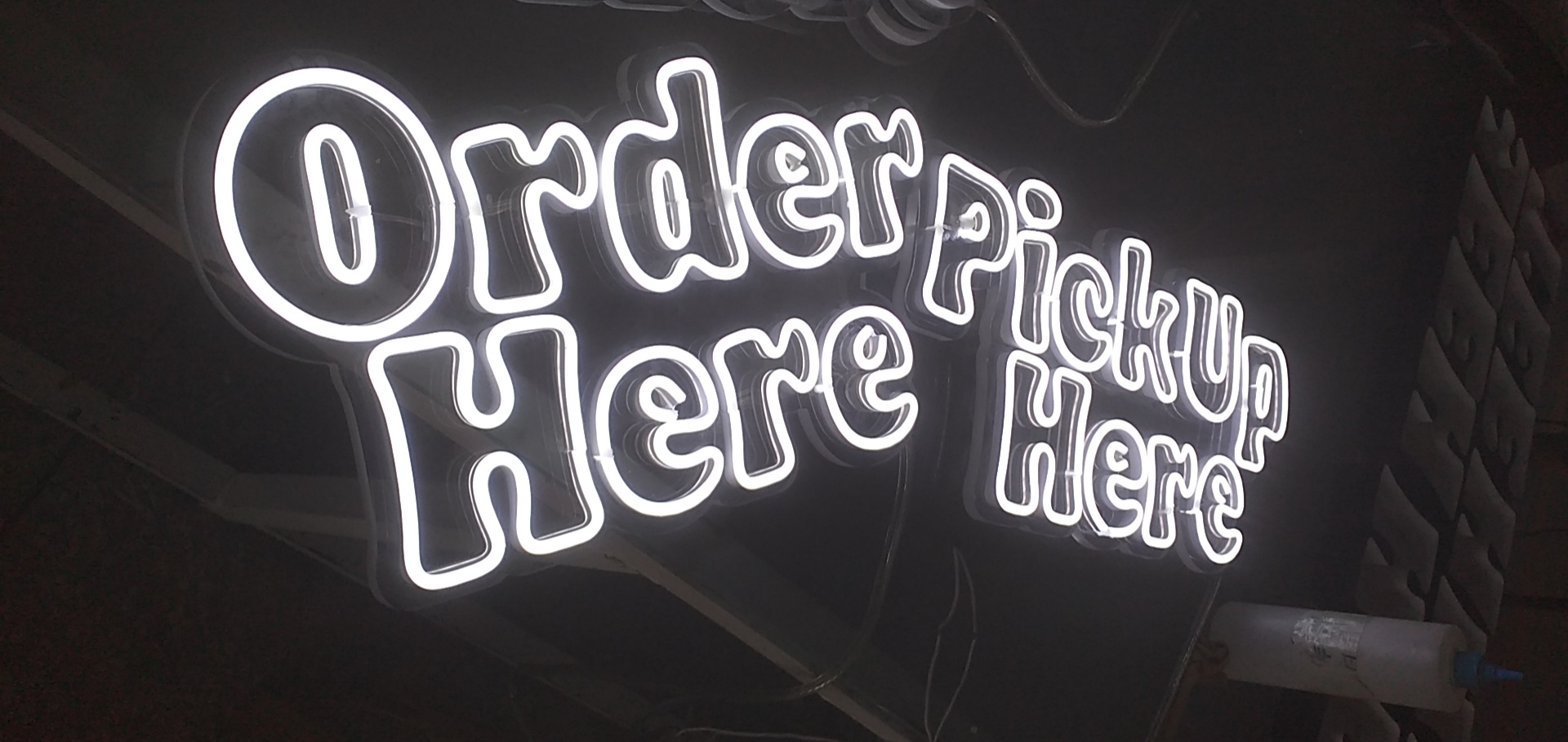 水晶字安裝方法_水晶字 亞格力字區(qū)別_水晶字安裝教程