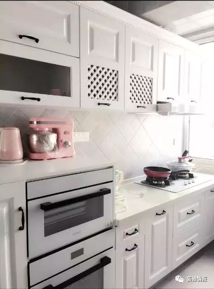 管板開裂_亞克力板開裂的原因_斯米克健康板接縫開裂