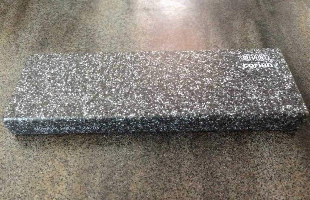 樹(shù)脂擺件材料工藝品樹(shù)脂好嗎_亞克力樹(shù)脂是什么材料_樹(shù)脂字和亞克力字