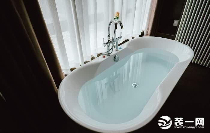 樹(shù)脂字和亞克力字_亞克力字安裝技巧_方形亞克力吸頂燈的安裝方式