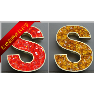 亞克力水晶字怎么報價 七彩鉆石發(fā)光字用亞克力水晶顆粒