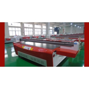 uv噴繪機和普通噴繪機的區(qū)別 UV平板打印機與噴繪寫真機有什么區(qū)別？